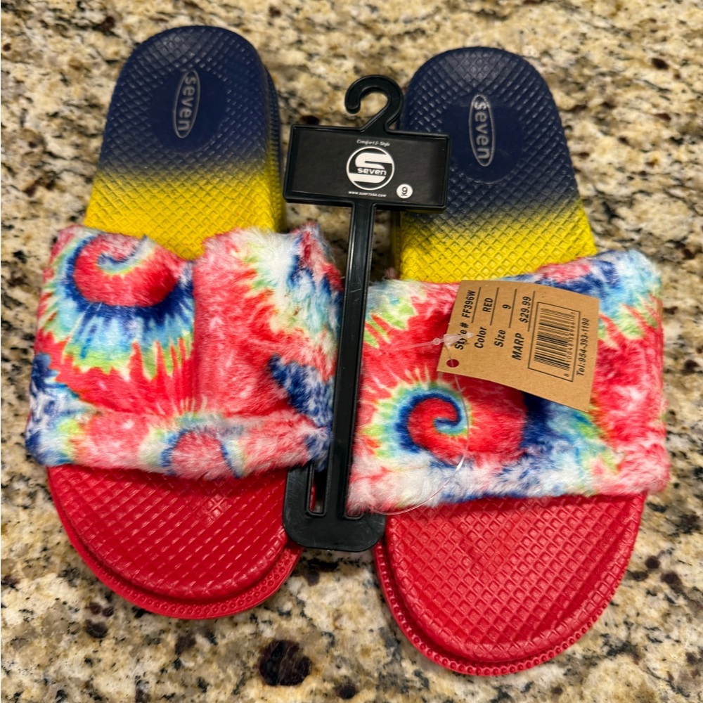 Seven tie dyed faux fur rainbow colored slides Size 9